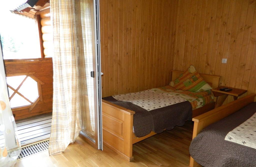 U Stozi Hotel Драгобрат Стая снимка